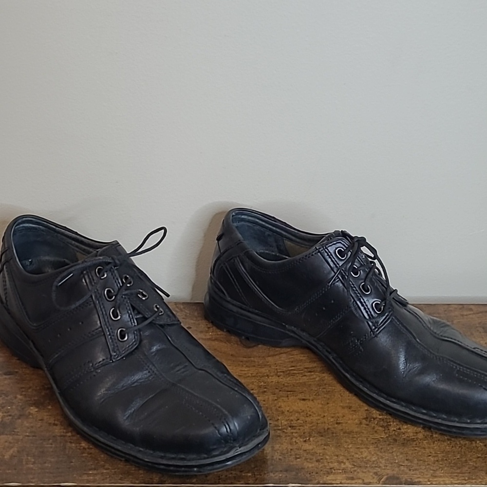 Clarks Black Touareg Leather Lace-Up Oxfords size 10.5 - Picture 3 of 10